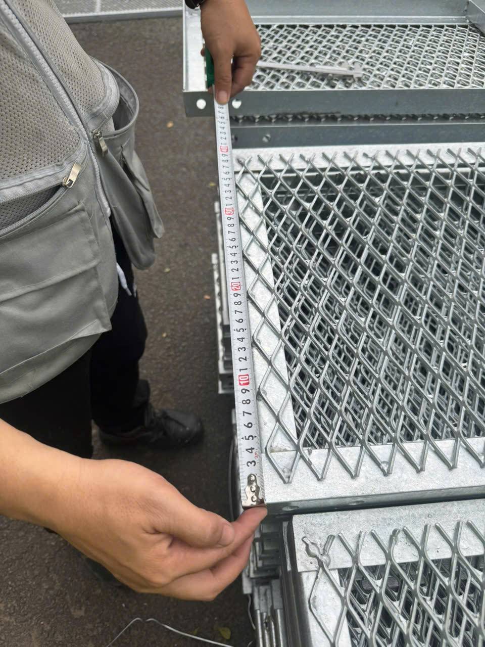 SÀN THAO TÁC LƯỚI MẮT CÁO GIÁ RẺ TẠI TP HCM 