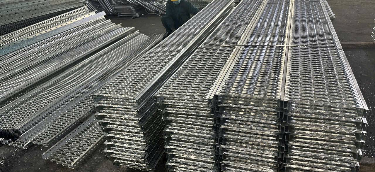 SÀN THAO TÁC KIM CƯƠNG GIÁ RẺ NHẤT TẠI ĐỒNG THÁP 