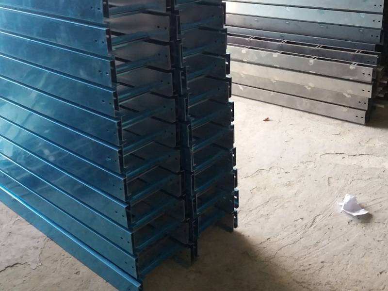 THANG MÁNG CÁP ĐIỆN INOX 201 304 316 GIÁ RẺ NHẤT TẠI NHA TRANG