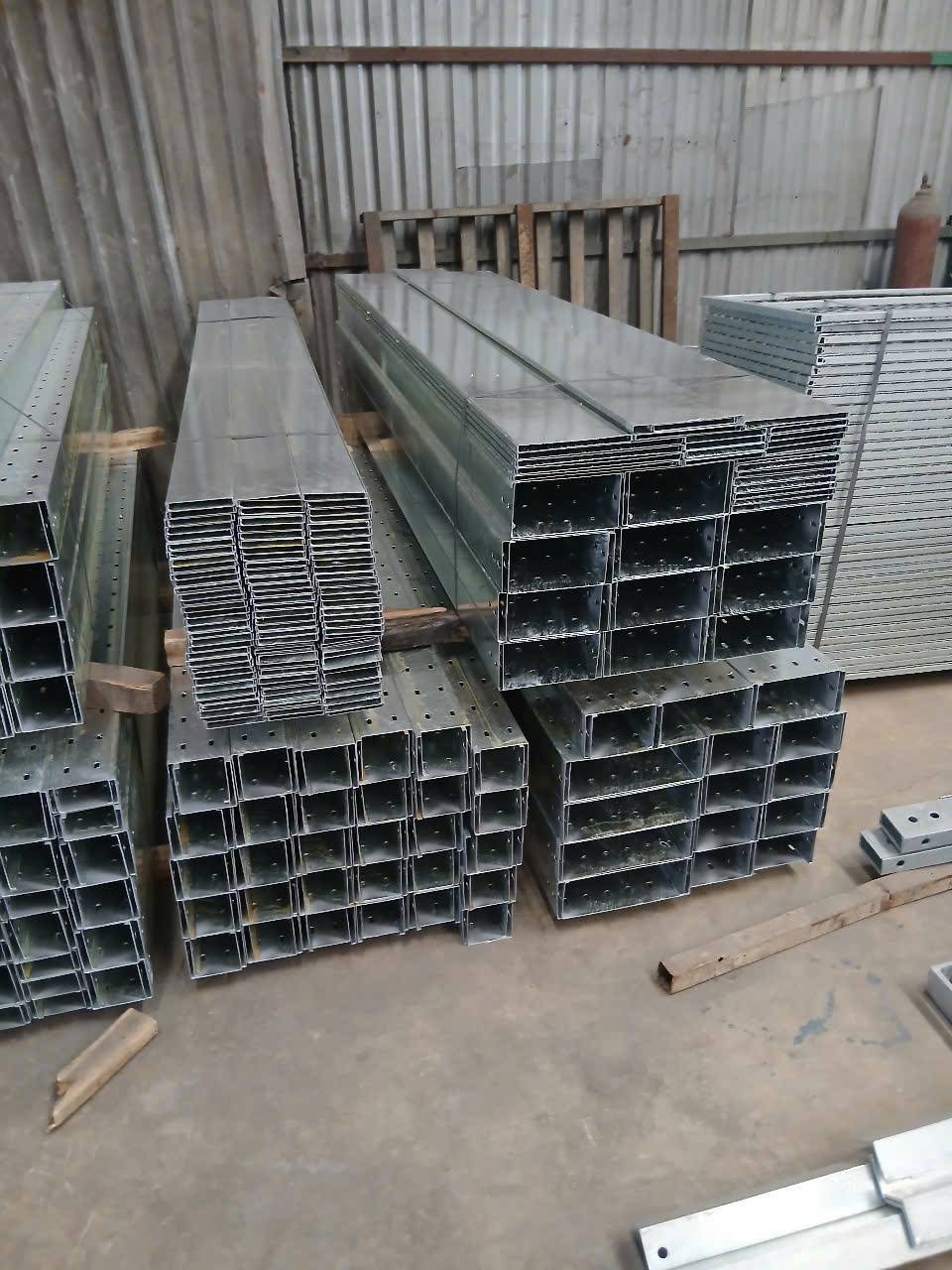 Máng cáp điện là gì? Máng Cáp Điện Tại LONG AN