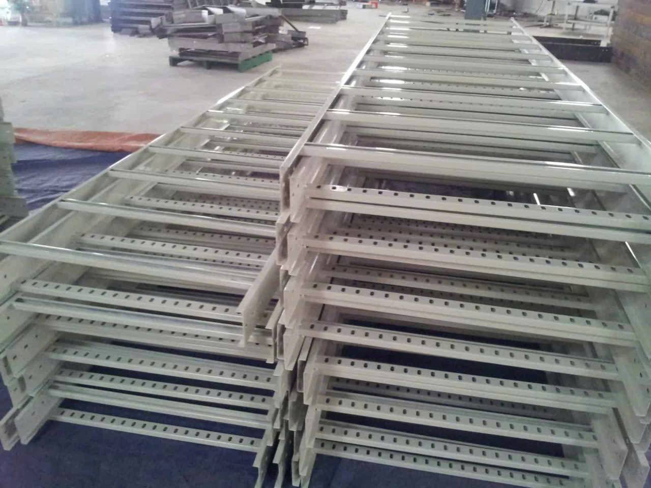 THANG CÁP 600X100mm