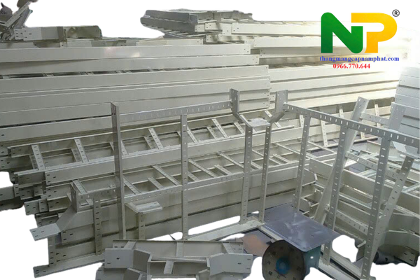 TÊ THANG CÁP ĐIỆN GIÁ RẺ NHẤT TẠI TP HCM