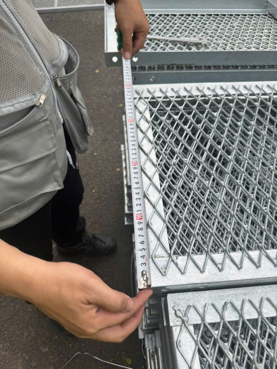 Lưới sàn thao tác