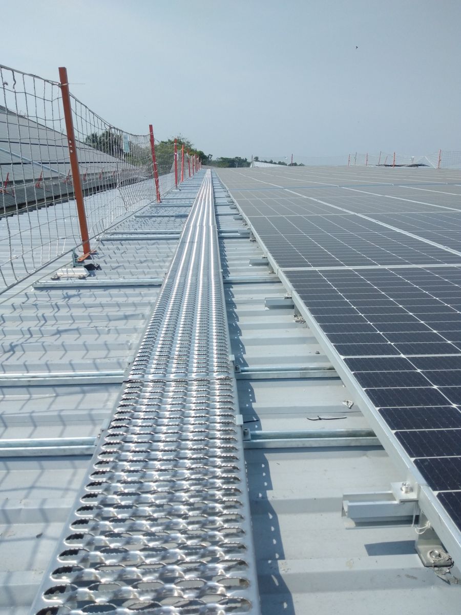 lưới mắt cáo sàn thao tác